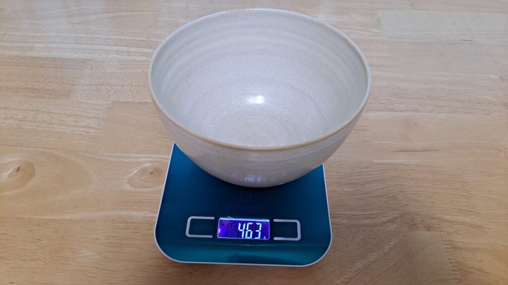 비빔냉면 나트륨 계산을 위한 빈 그릇 무게 측정